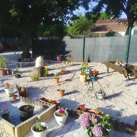 Danyano * Saint-Pierre-de-Chignac